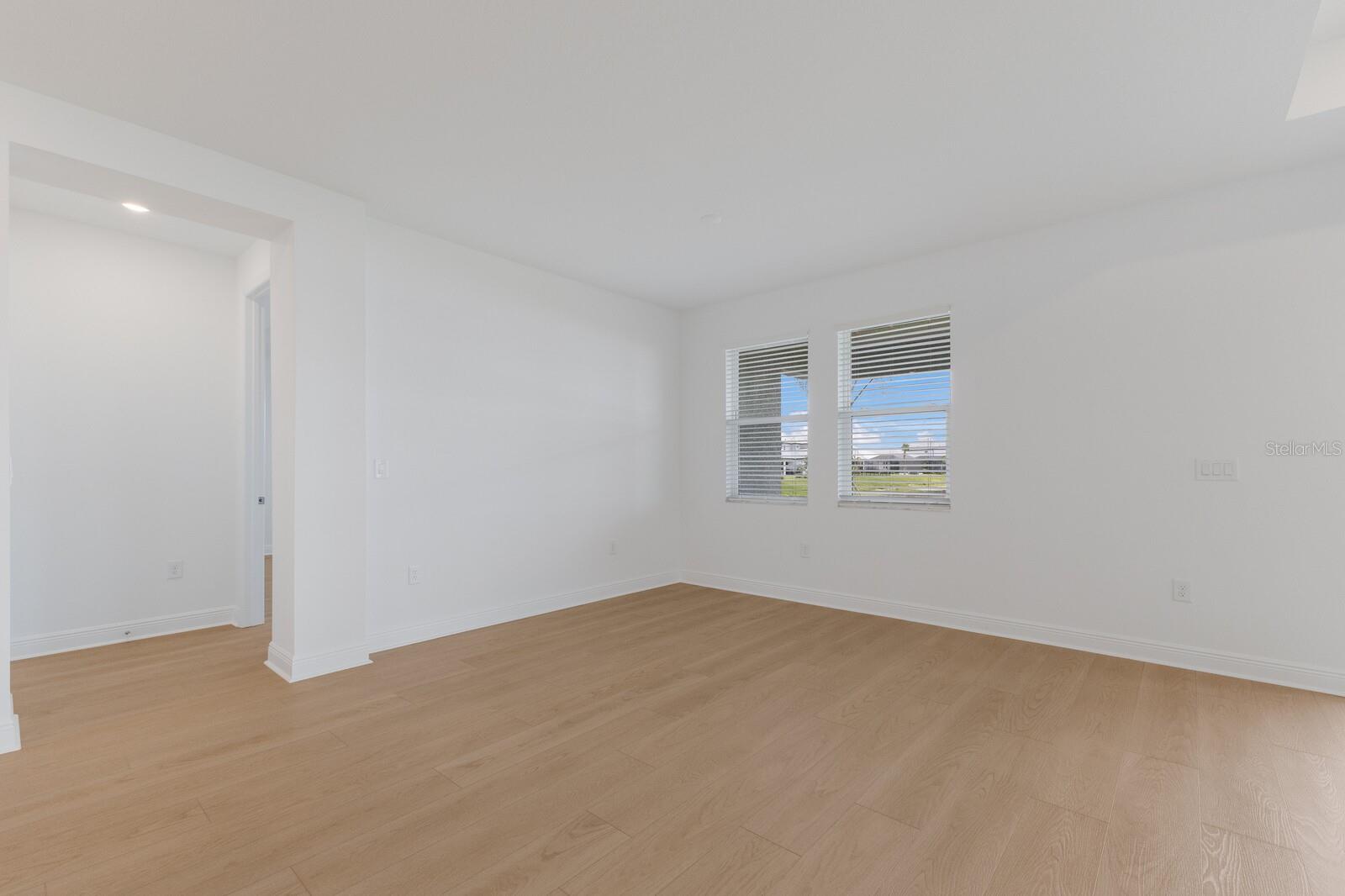 Image 13 of 37 For 4611 Sweet Retreat Run