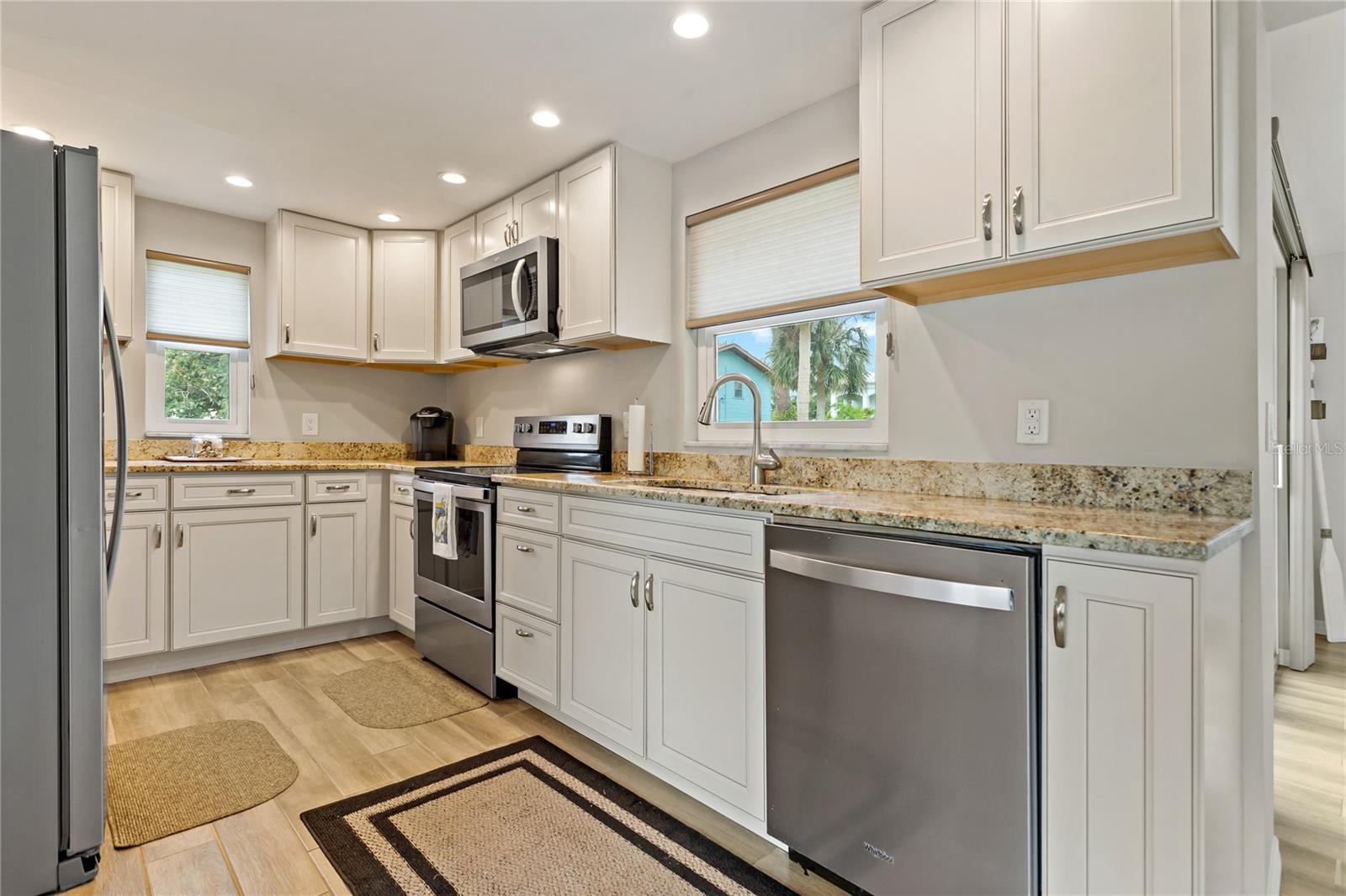 Image 12 of 44 For 1675 Blakemore Lane