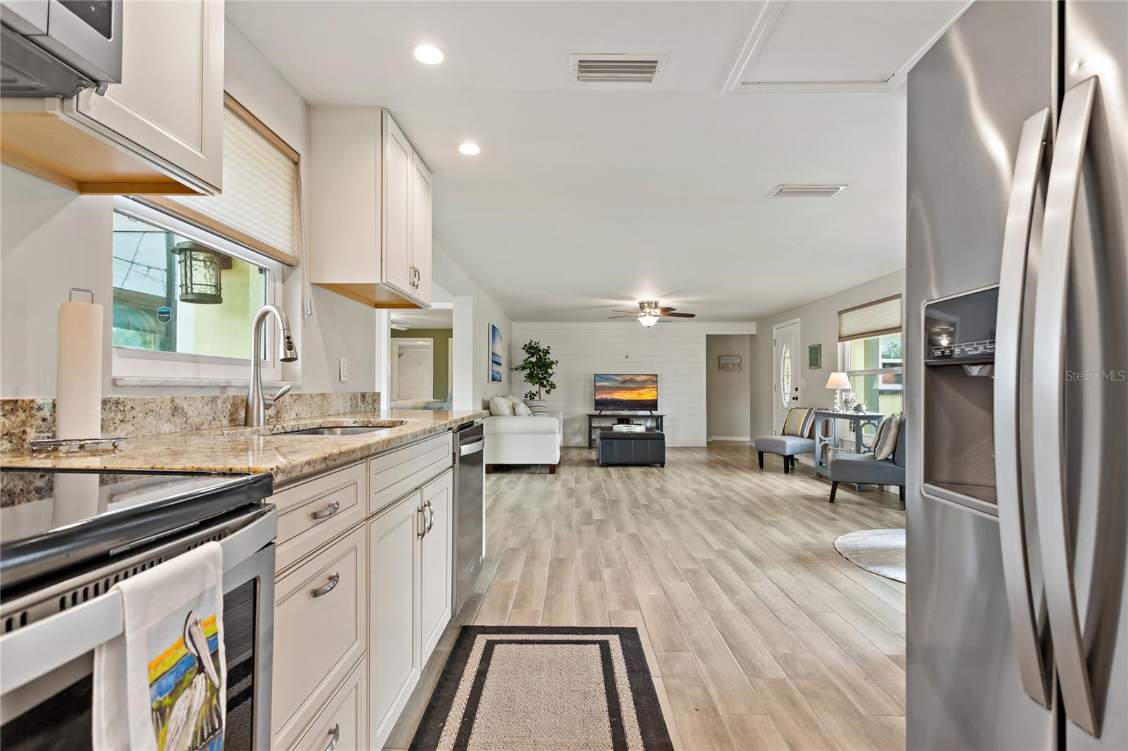 Image 14 of 44 For 1675 Blakemore Lane