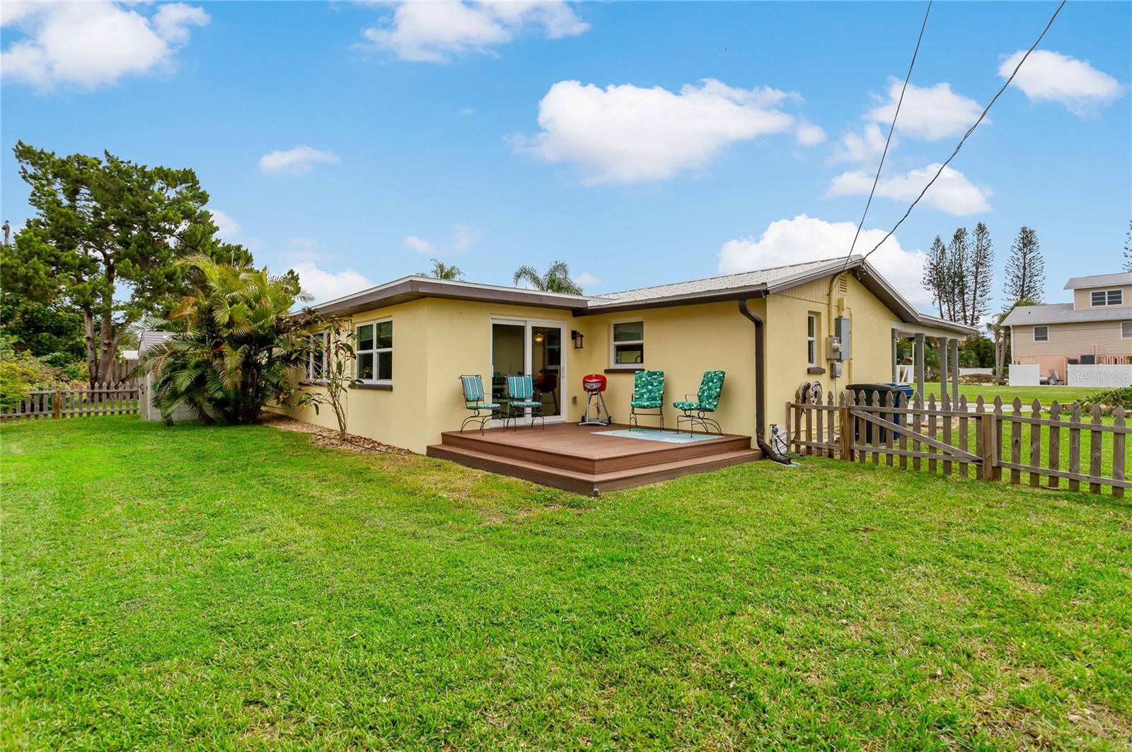 Image 4 of 44 For 1675 Blakemore Lane