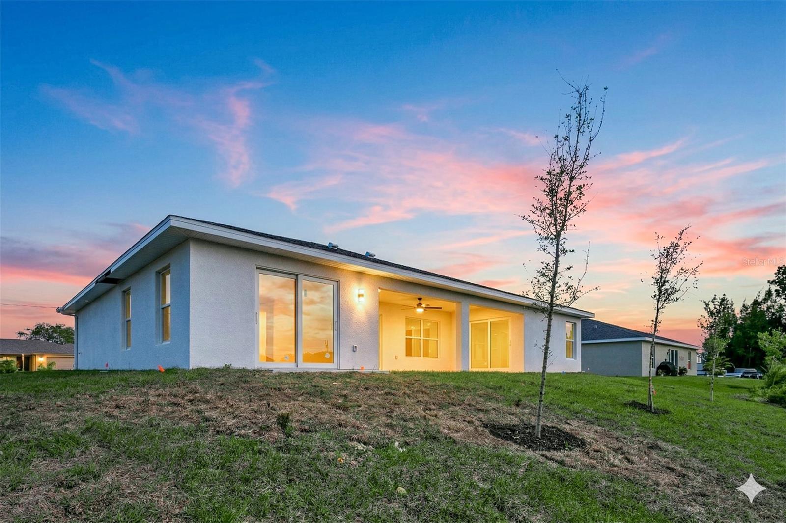 Image 4 of 40 For 2210 2nd Avenue