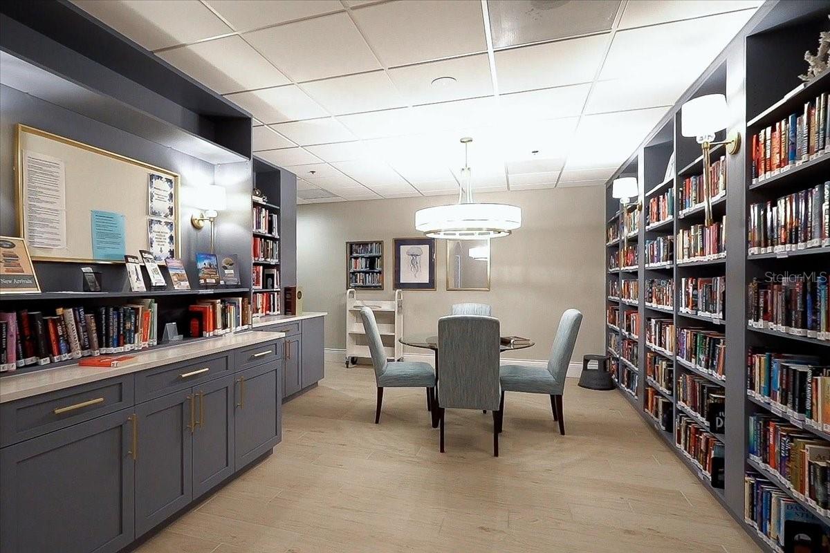 Image 49 of 57 For 7121 River Hammock Drive 102