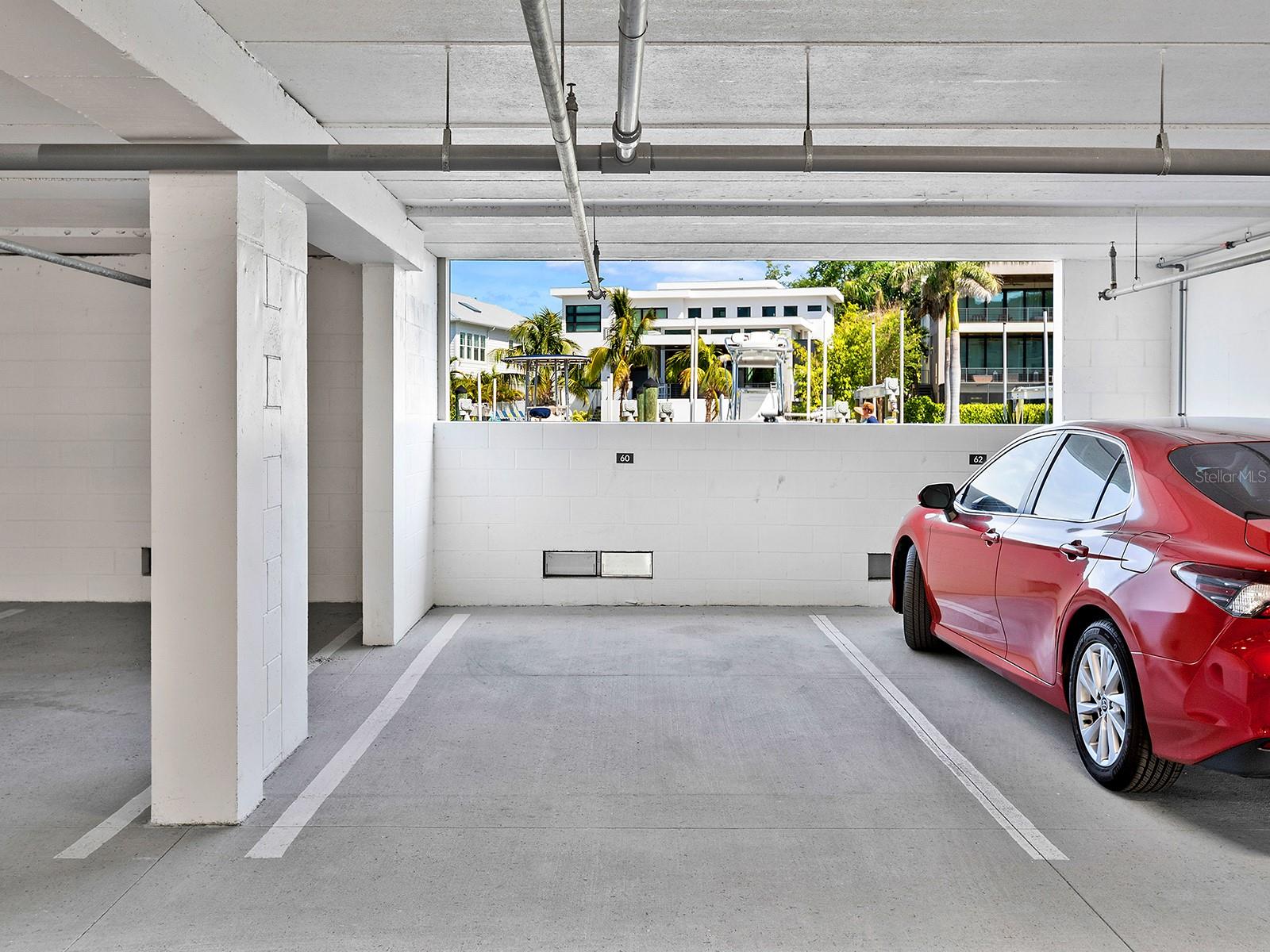 Image 31 of 37 For 1709 Tamiami Trail 318