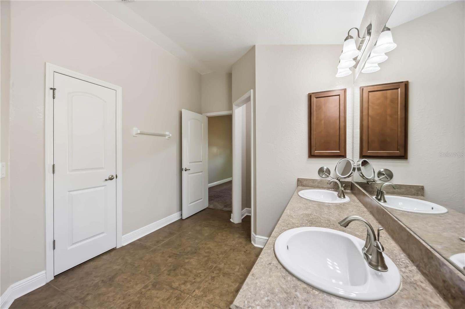 Image 27 of 31 For 9984 Spring Gulch Lane