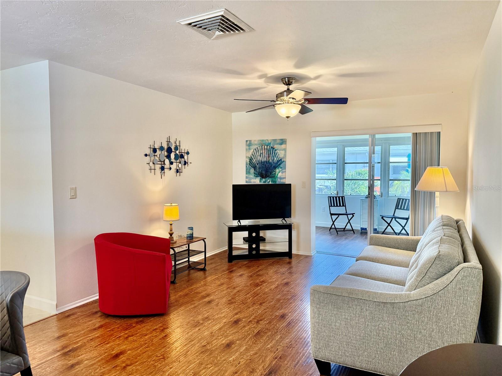 Image 11 of 30 For 2221 Orange Blossom Lane