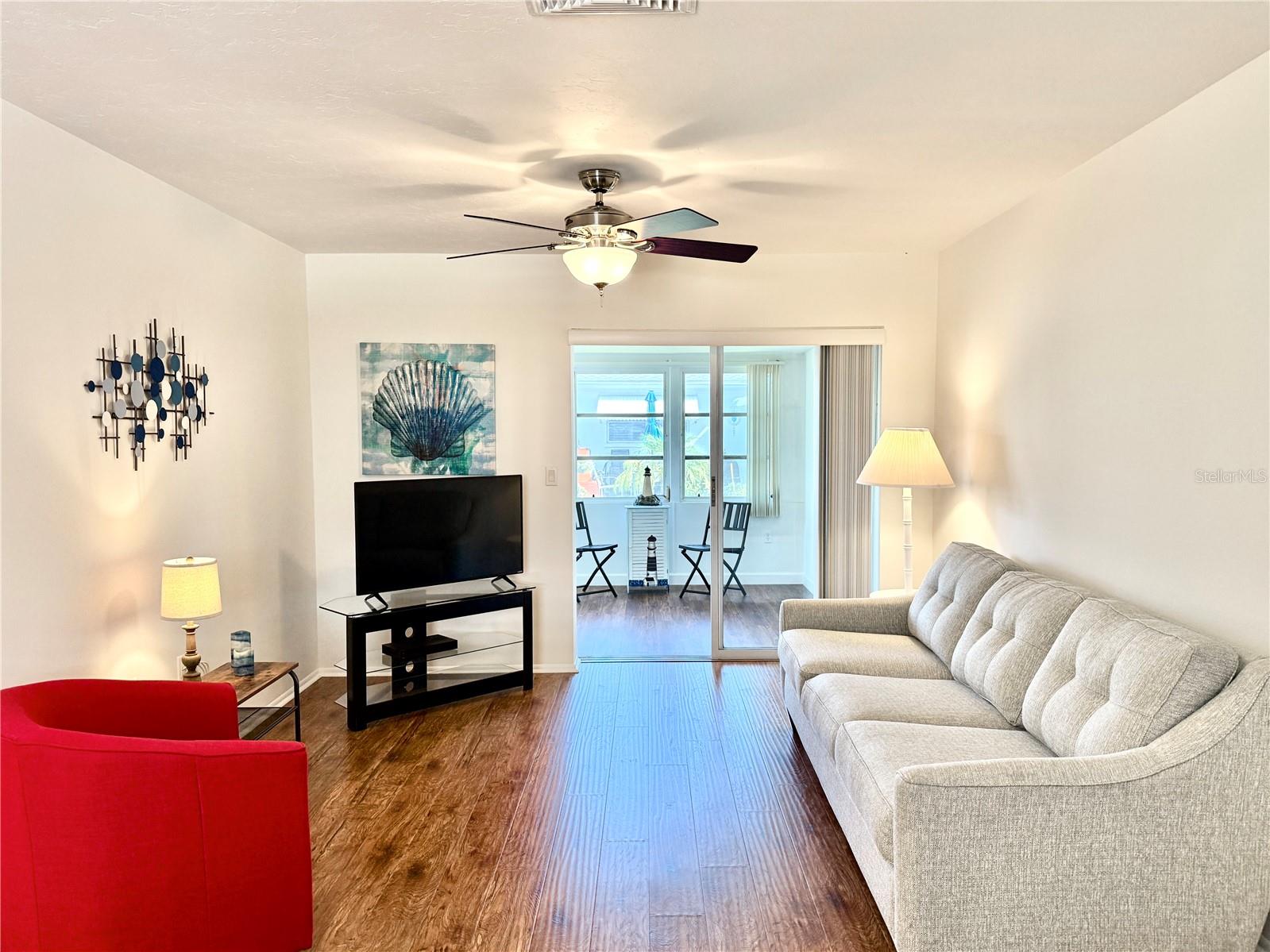 Image 8 of 30 For 2221 Orange Blossom Lane