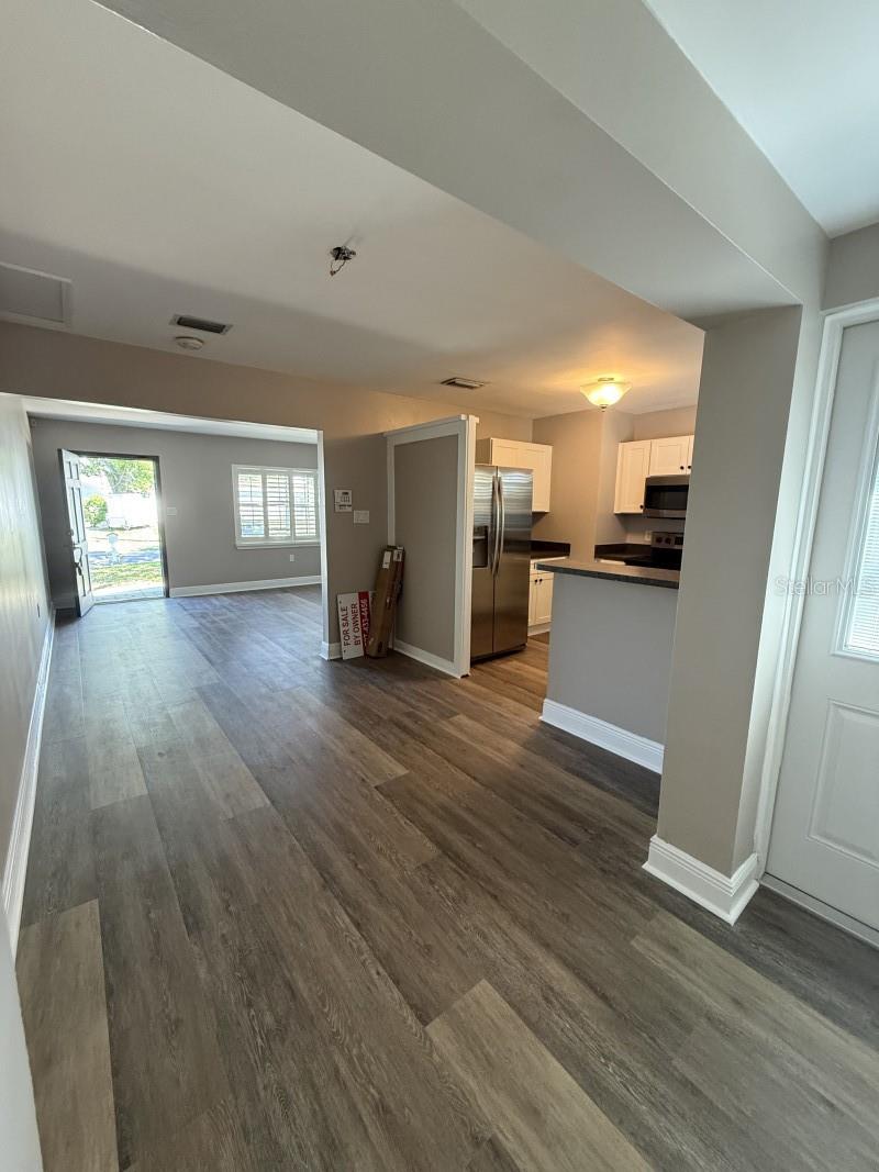 Image 2 of 6 For 3128 Powhatan Avenue