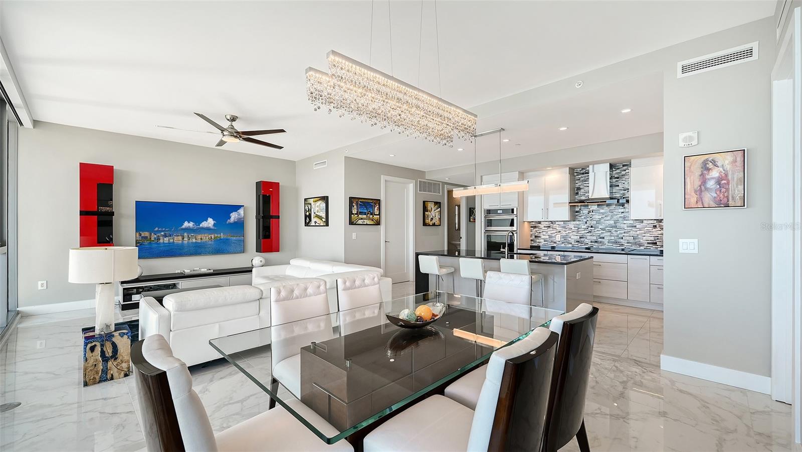 Image 26 of 79 For 1155 Gulfstream Avenue 1107