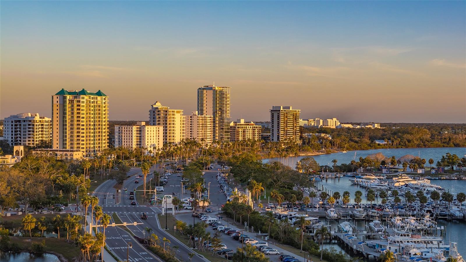 Image 46 of 79 For 1155 Gulfstream Avenue 1107