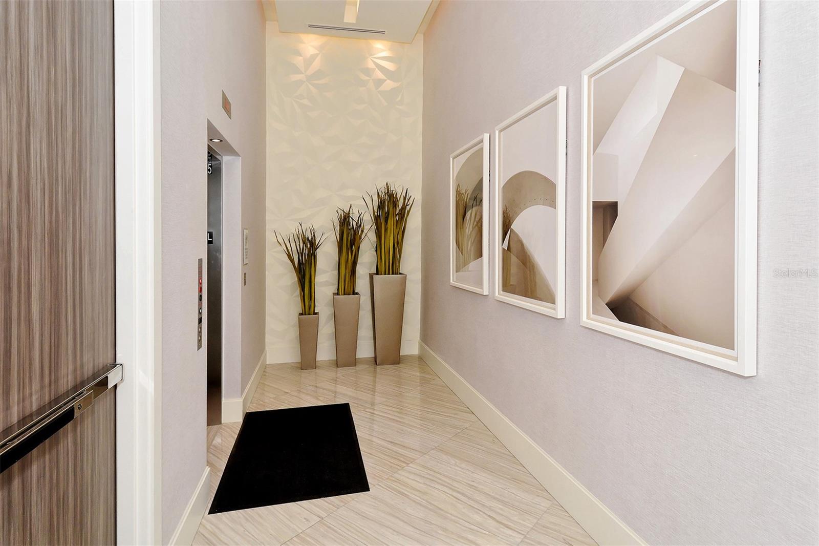 Image 71 of 79 For 1155 Gulfstream Avenue 1107