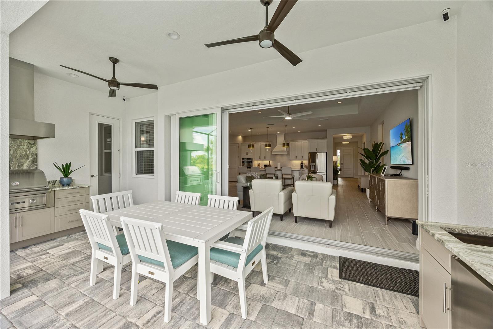 Image 29 of 37 For 10125 Crystal Isles Circle