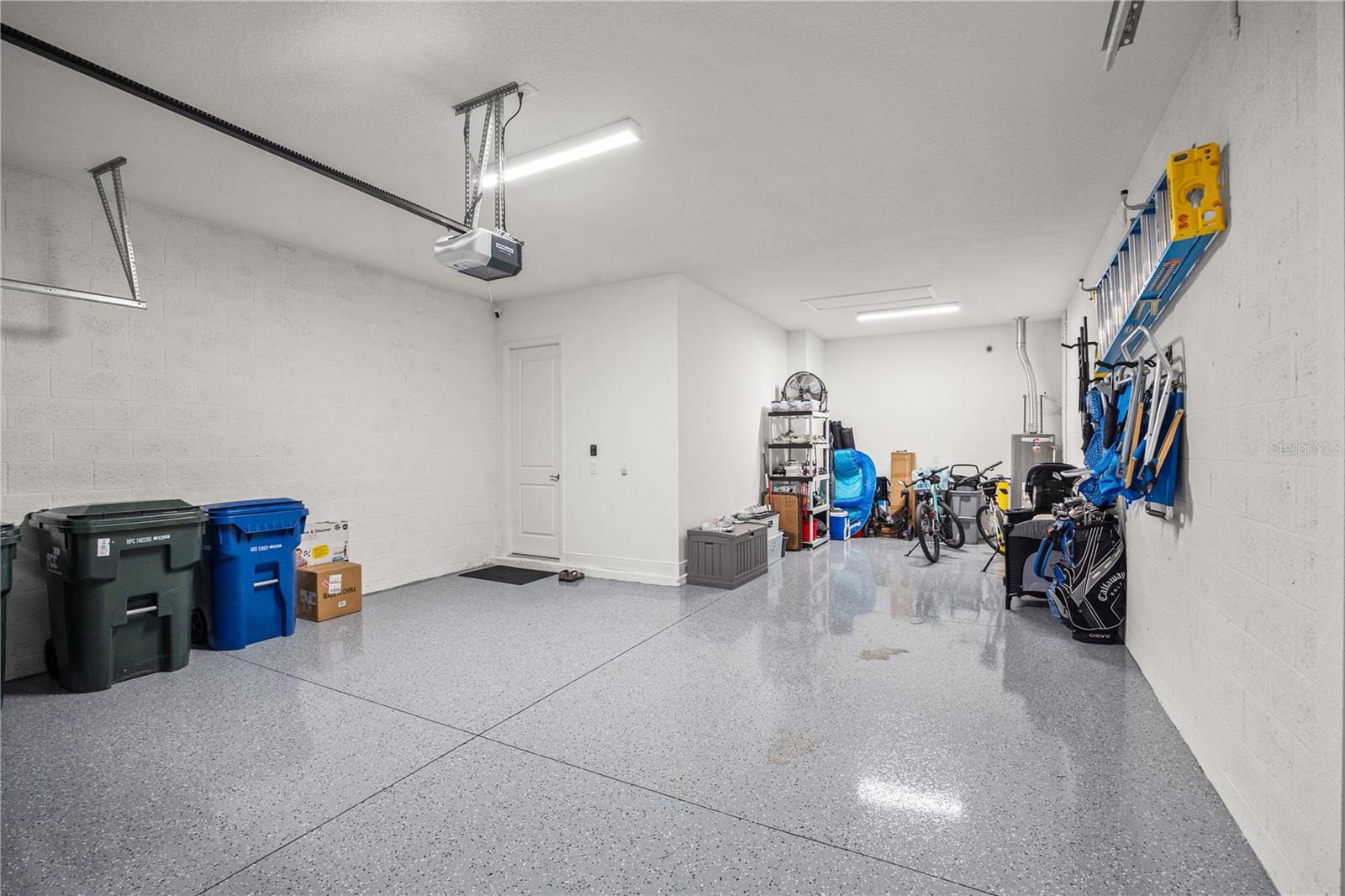 Image 36 of 37 For 10125 Crystal Isles Circle