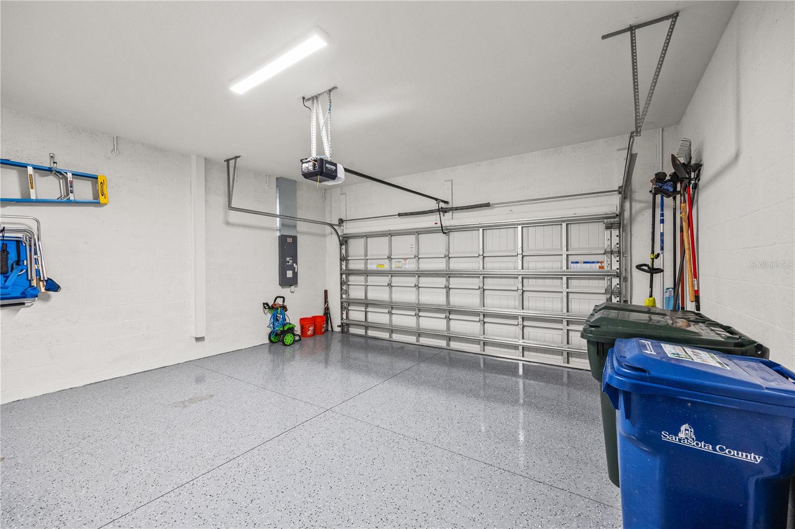 Image 37 of 37 For 10125 Crystal Isles Circle