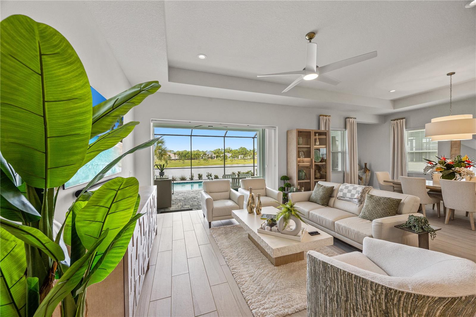 Image 4 of 37 For 10125 Crystal Isles Circle