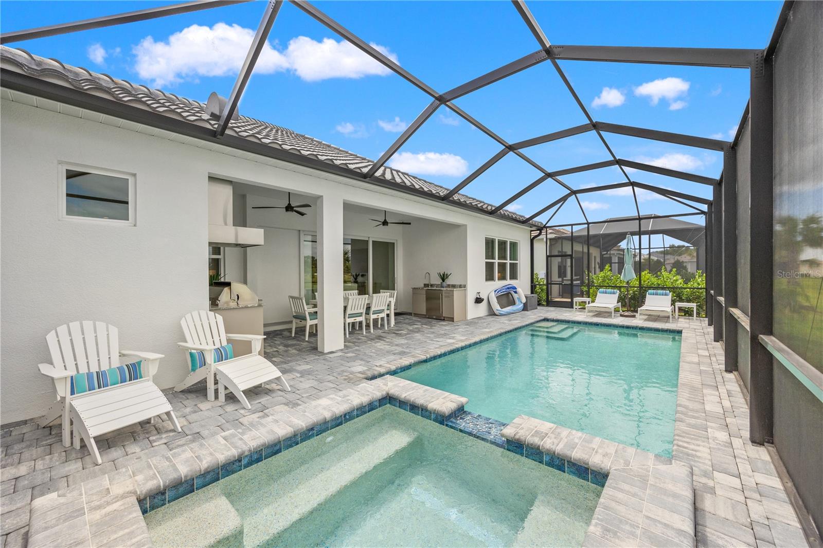 Image 6 of 37 For 10125 Crystal Isles Circle