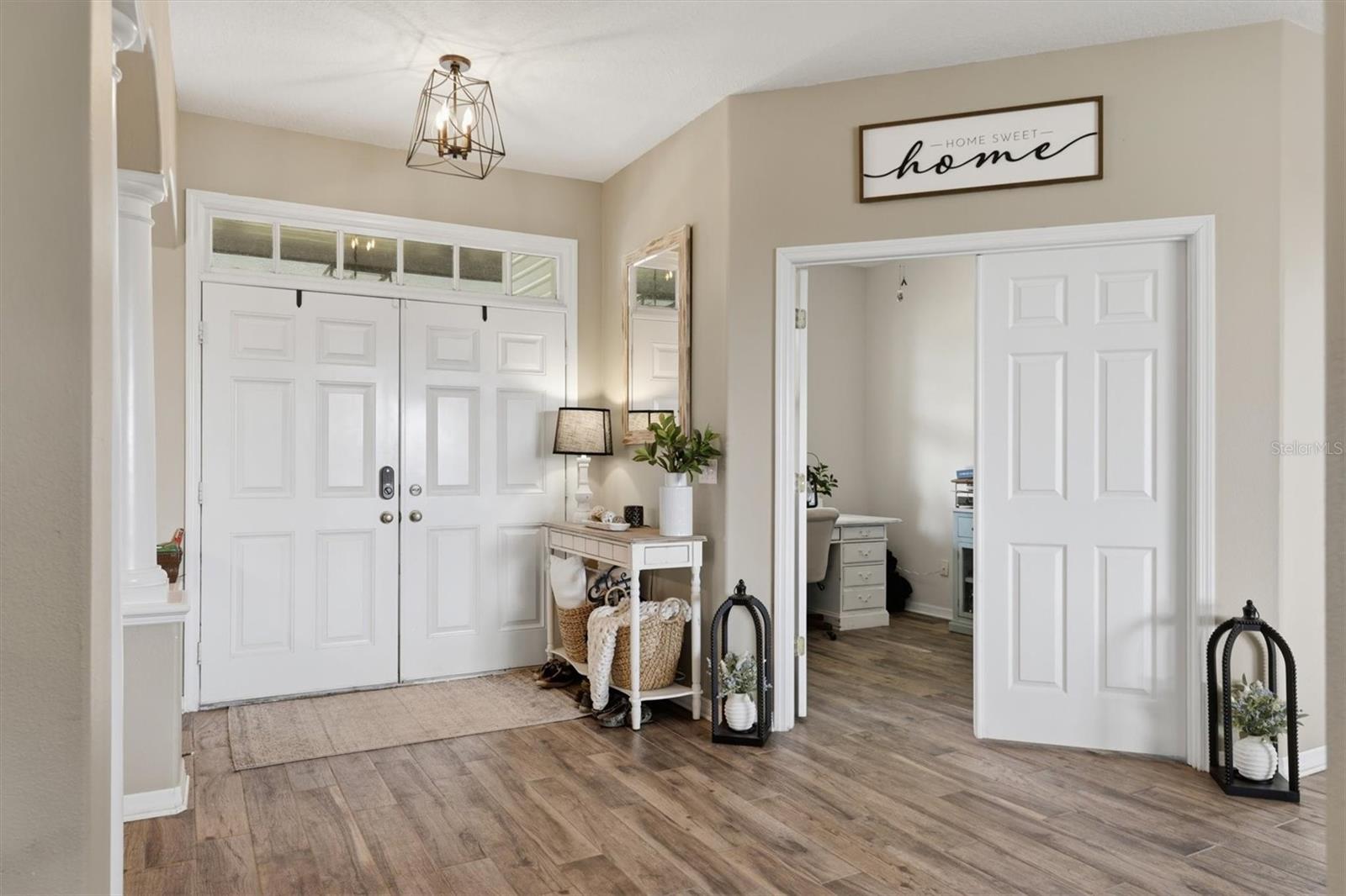 Listing photo id 15 for 26920 Brandiff Road E