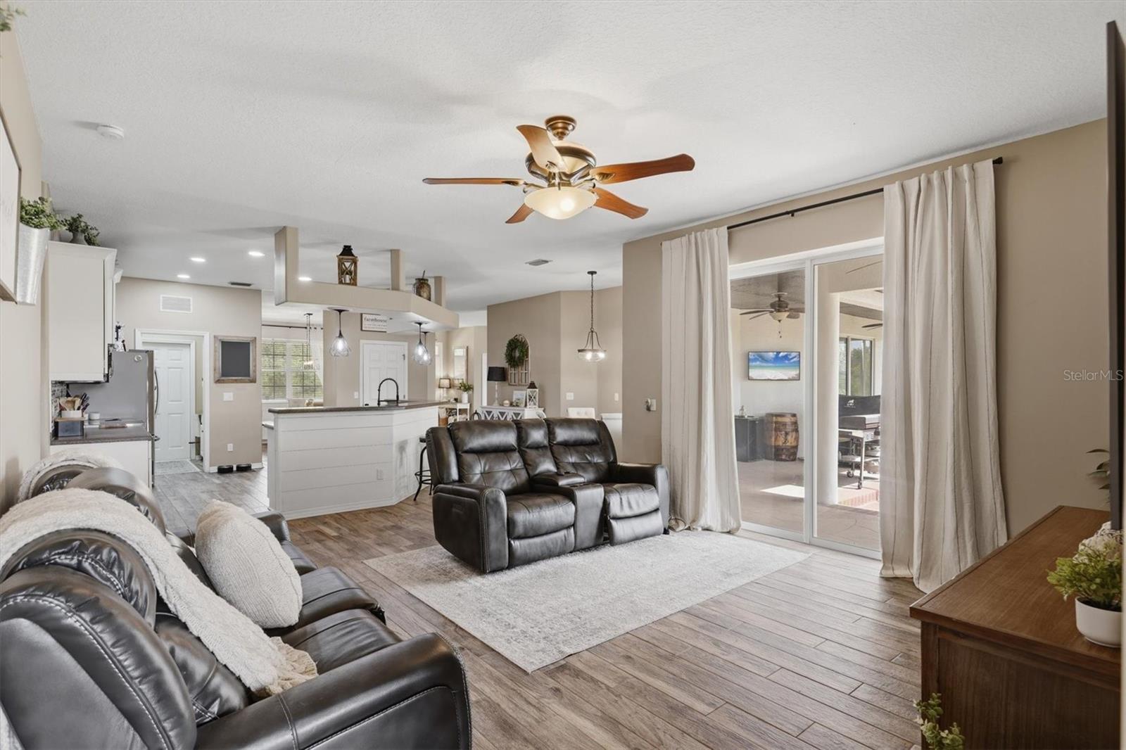 Listing photo id 19 for 26920 Brandiff Road E