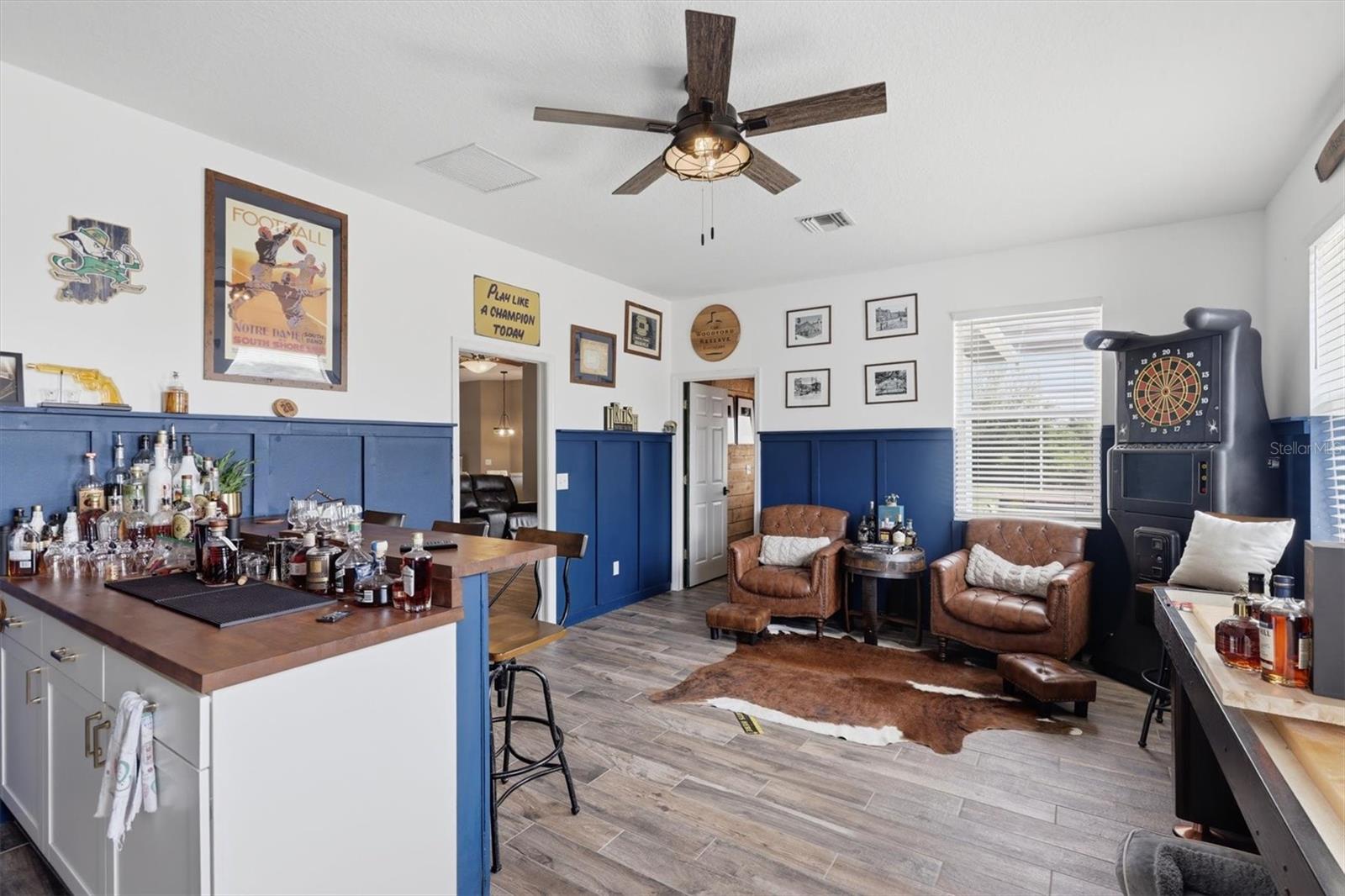 Listing photo id 33 for 26920 Brandiff Road E