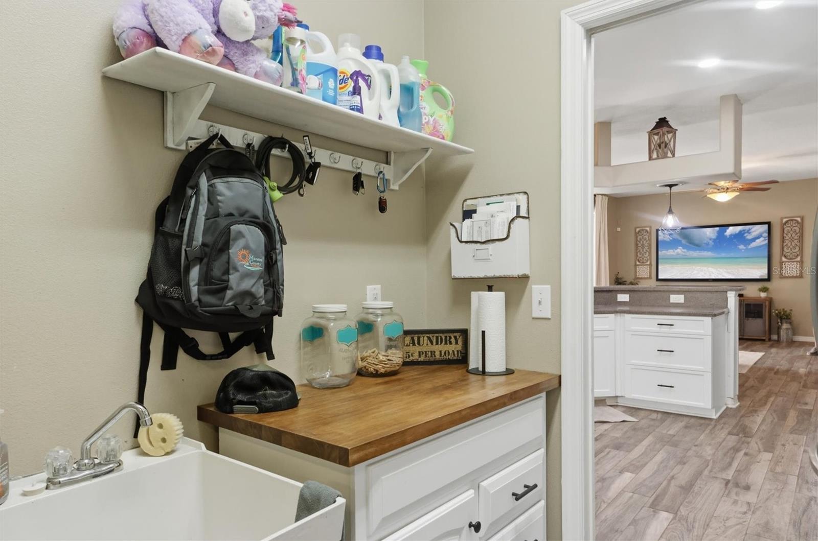 Listing photo id 45 for 26920 Brandiff Road E