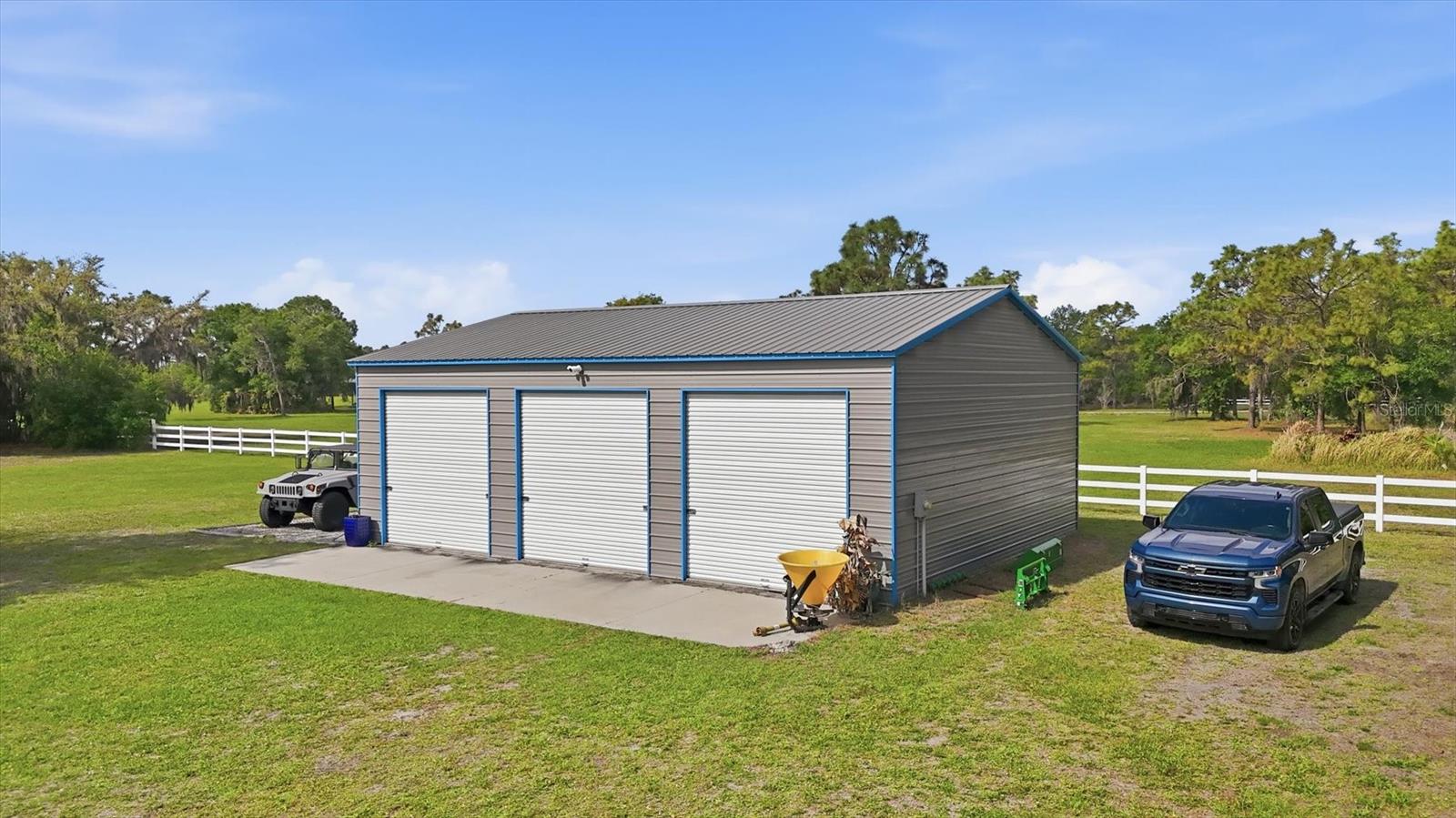 Listing photo id 56 for 26920 Brandiff Road E