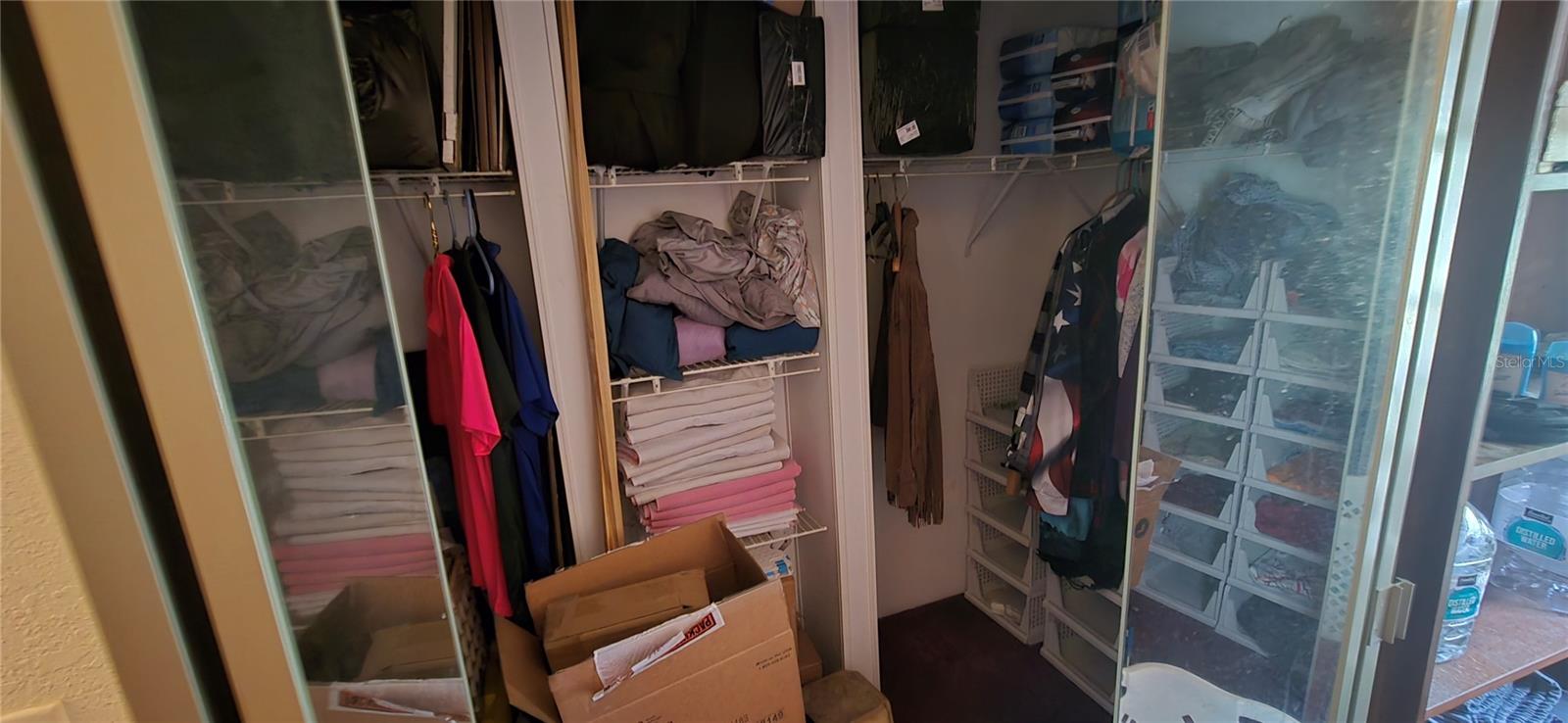 Image 20 of 29 For 1329 18th Way