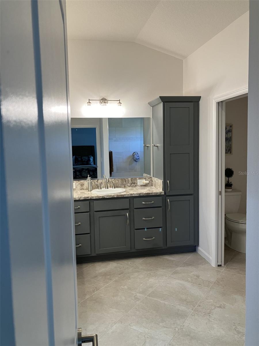 Image 18 of 23 For 3284 Theodore Terrace