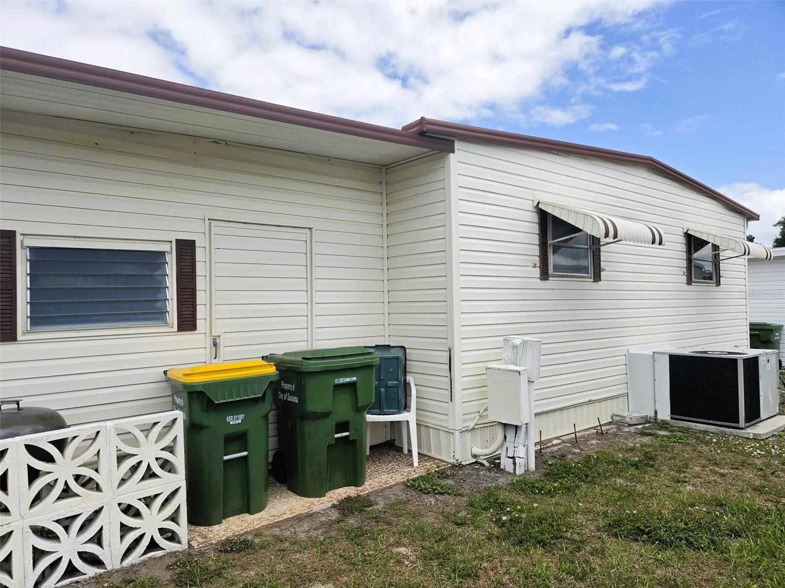 Image 6 of 27 For 3226 Sweet Gum Terrace