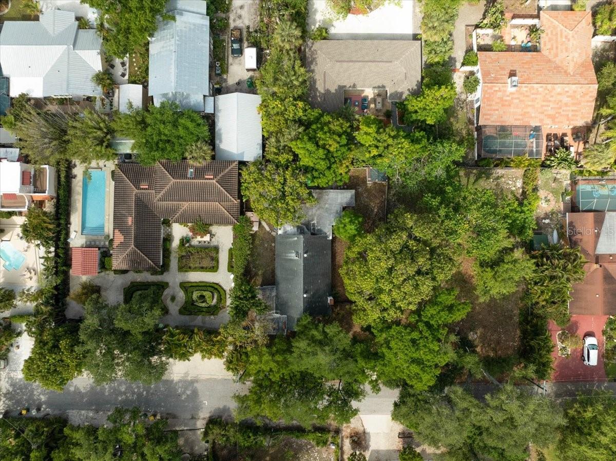 Image 7 of 13 For 2403 Hickory Avenue