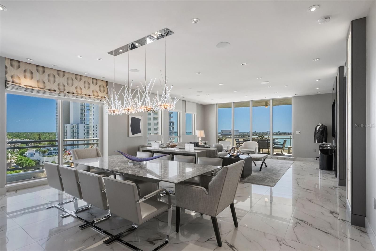 Image 10 of 80 For 401 Palm Avenue 1102
