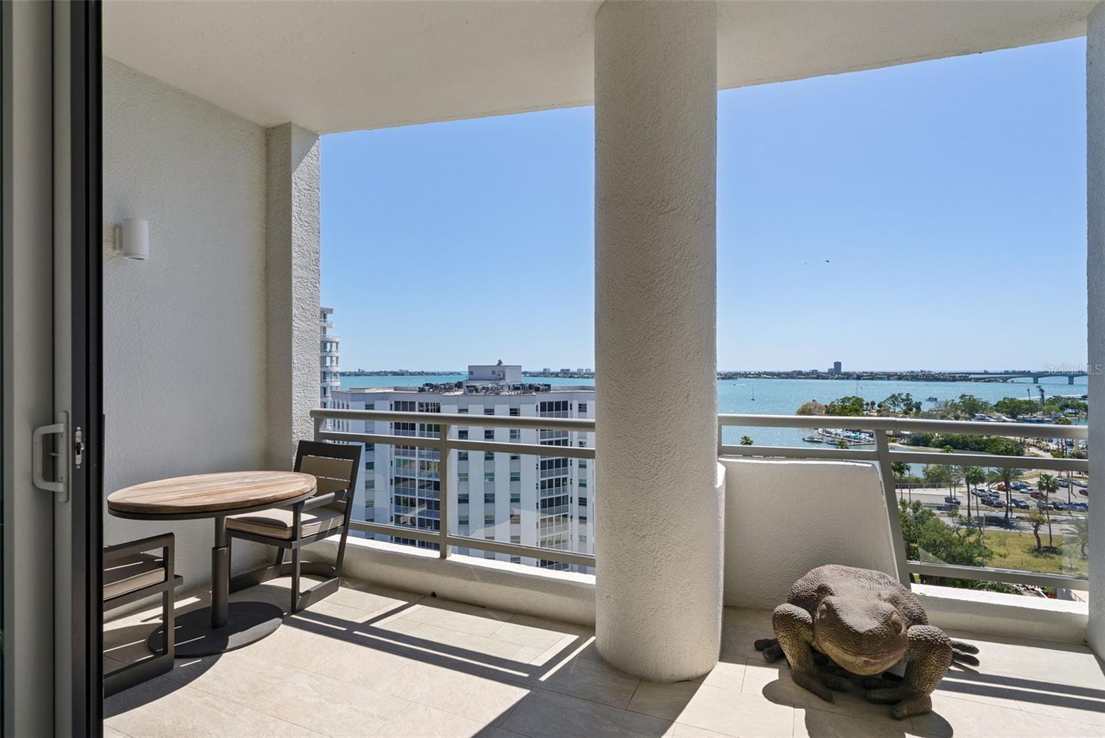 Image 33 of 80 For 401 Palm Avenue 1102