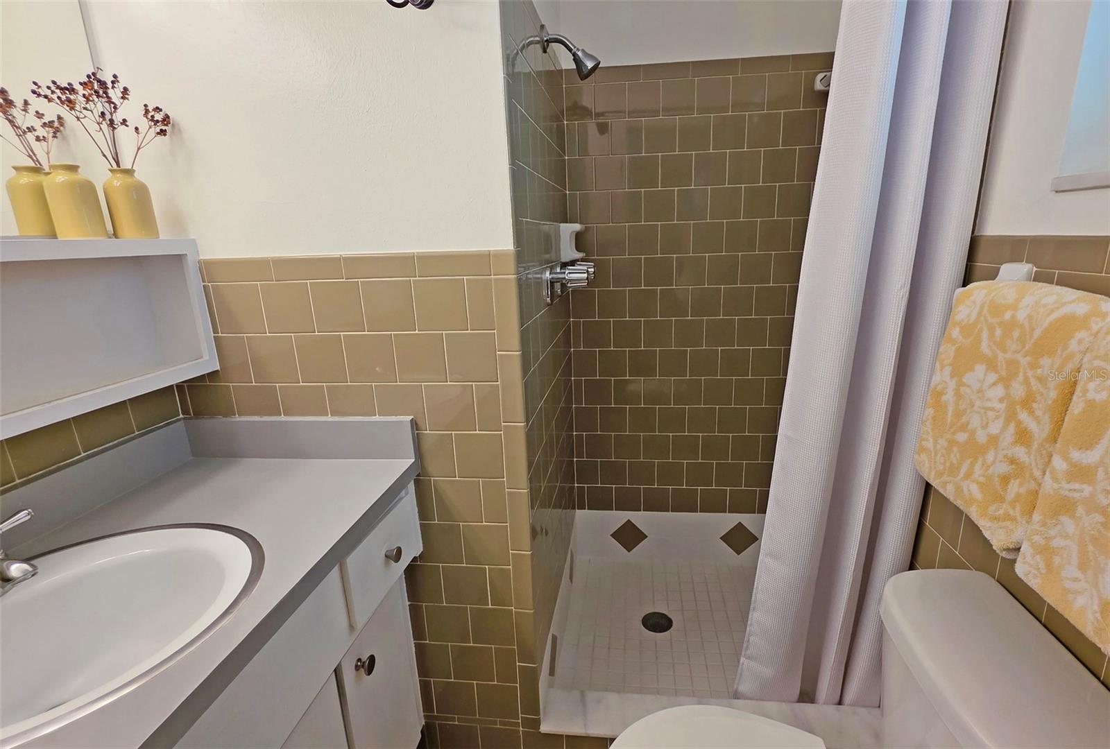 Image 25 of 38 For 3419 Chapel Drive