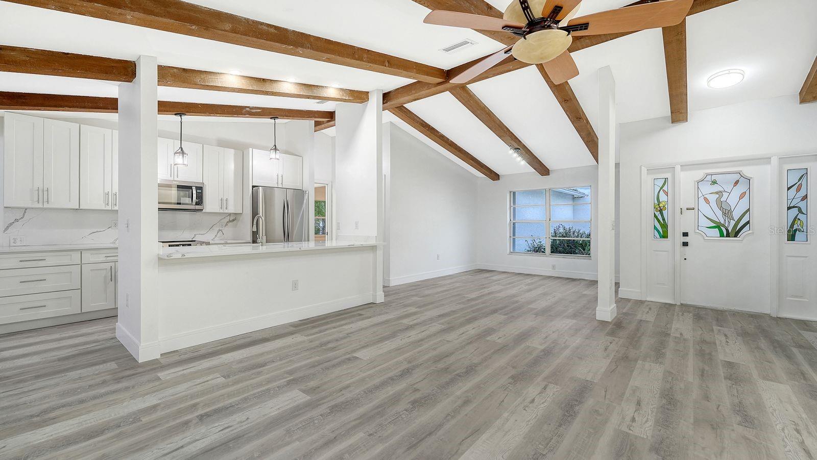 Image 20 of 64 For 4368 Kingston Loop