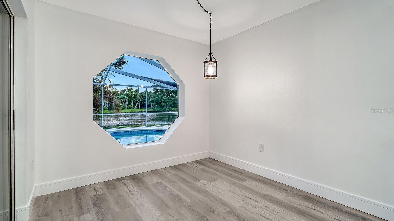 Image 25 of 64 For 4368 Kingston Loop