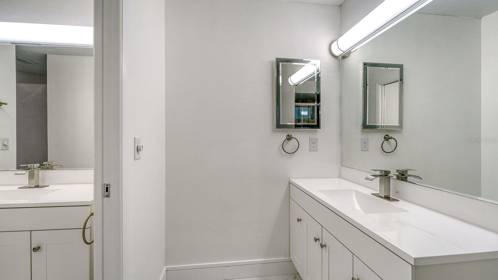 Image 33 of 64 For 4368 Kingston Loop