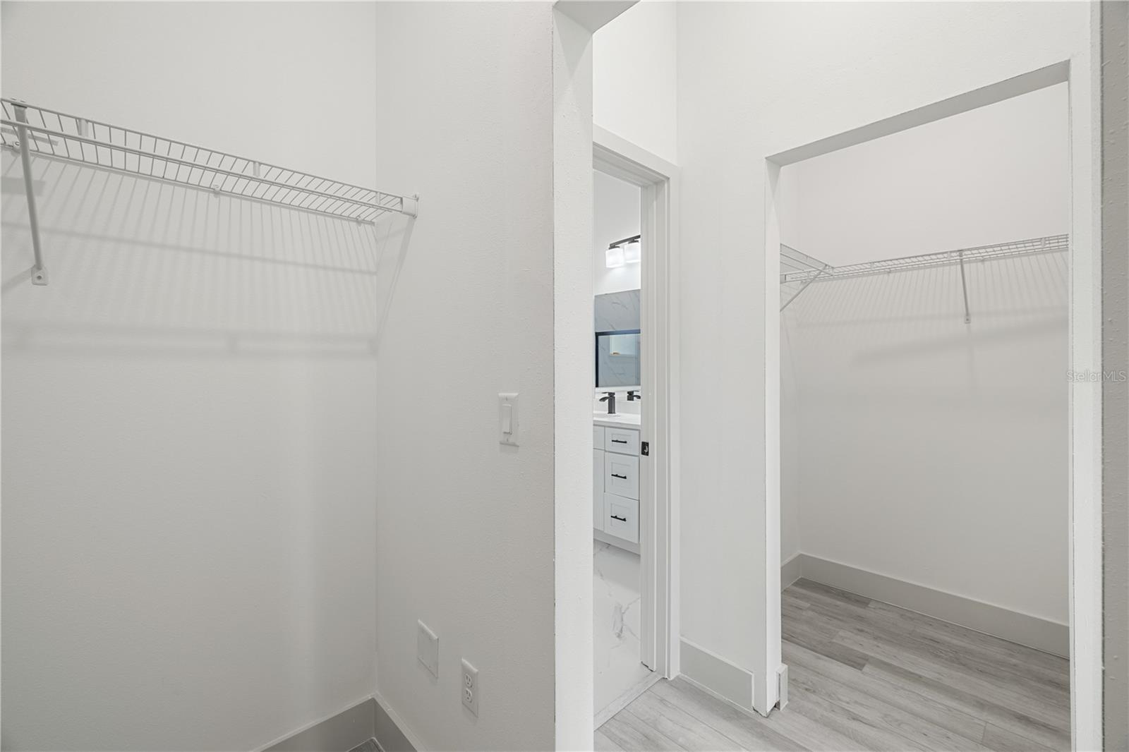 Image 22 of 46 For 15467 Hillsborough Boulevard