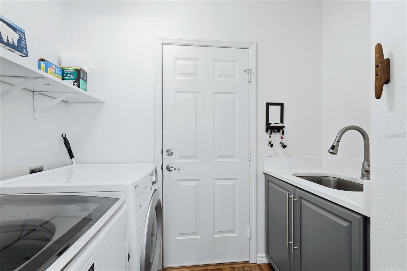 Image 34 of 47 For 8412 Misty Morning Court