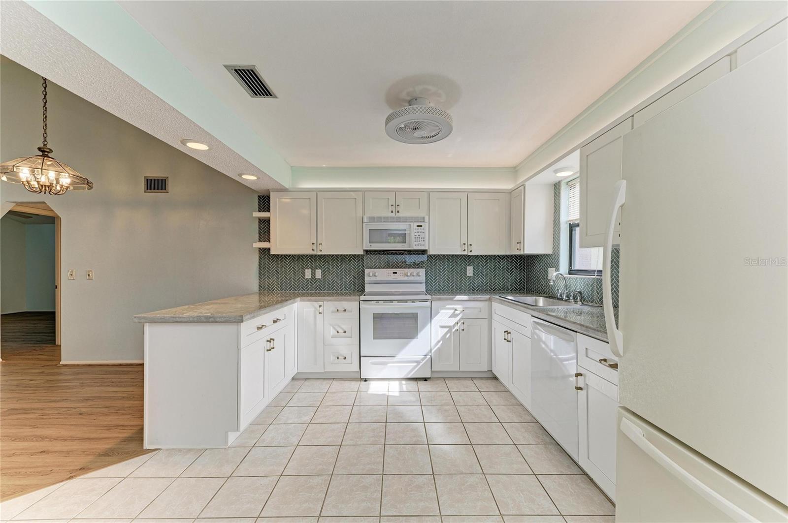 Image 8 of 50 For 5400 34th Street W D11