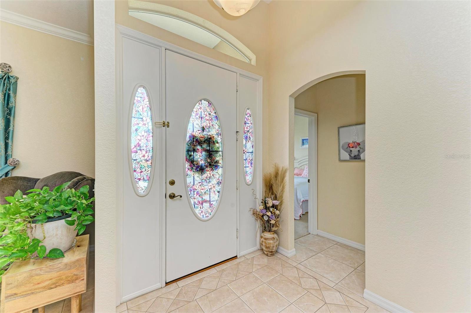 Listing photo id 12 for 2443 Silver Palm Road