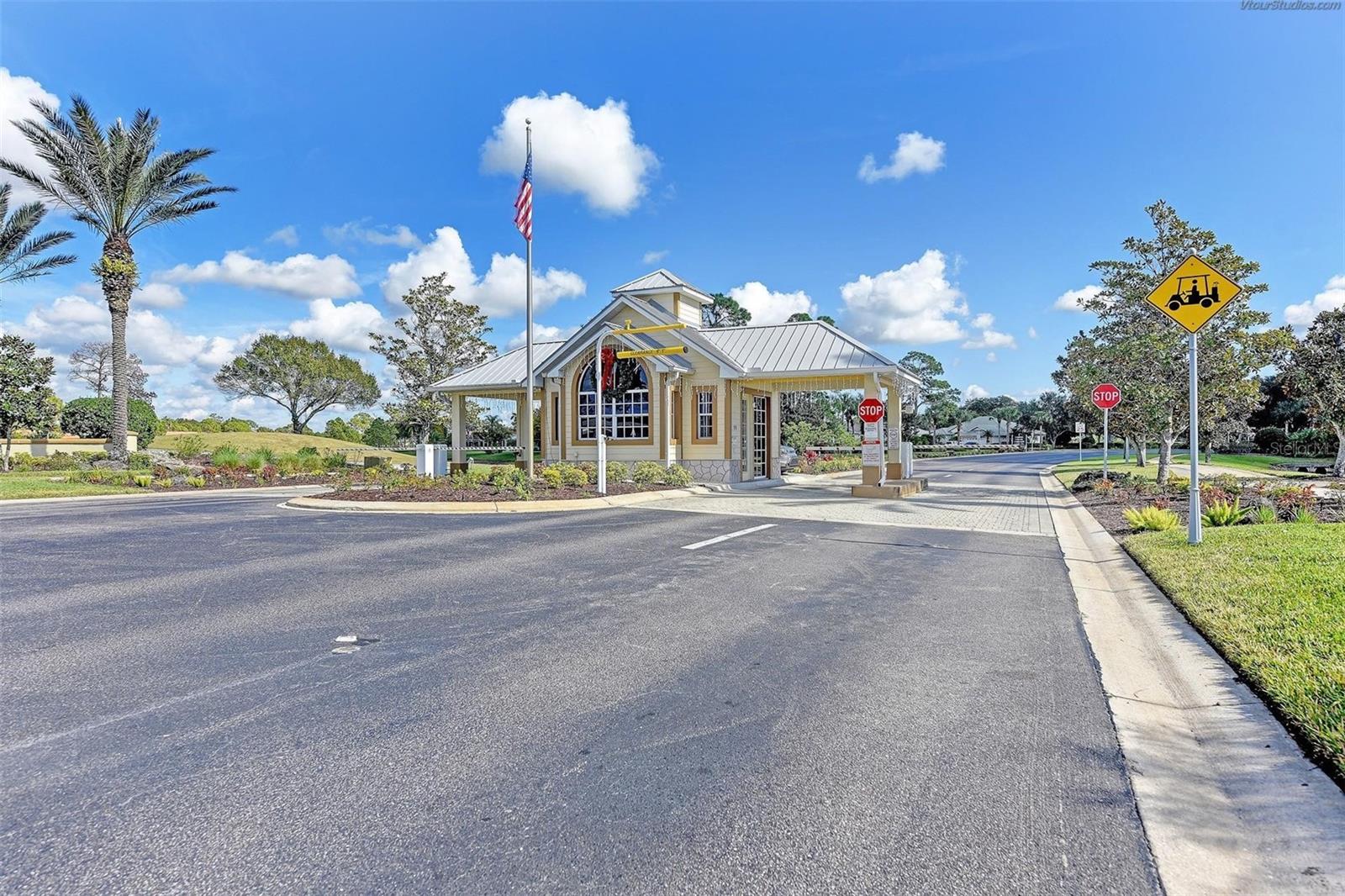 Listing photo id 50 for 2443 Silver Palm Road