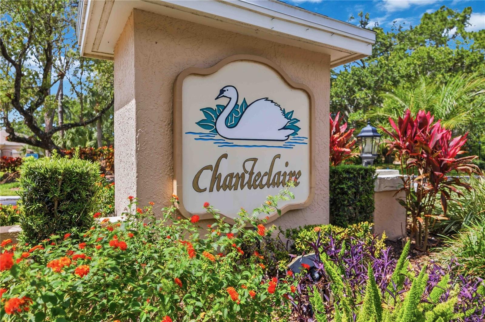Image 2 of 52 For 5526 Chanteclaire  31