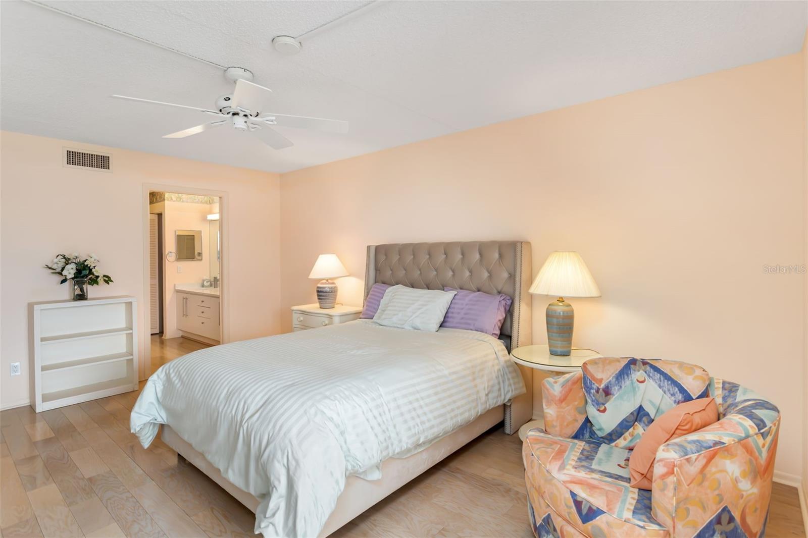 Image 25 of 57 For 815 Bayport Way 815