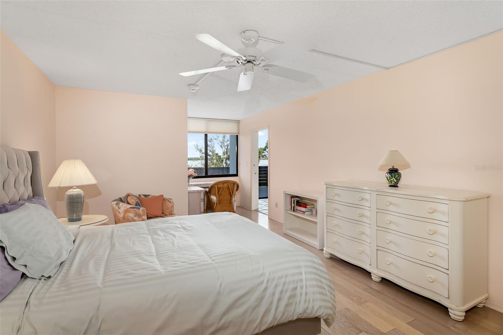 Image 26 of 57 For 815 Bayport Way 815