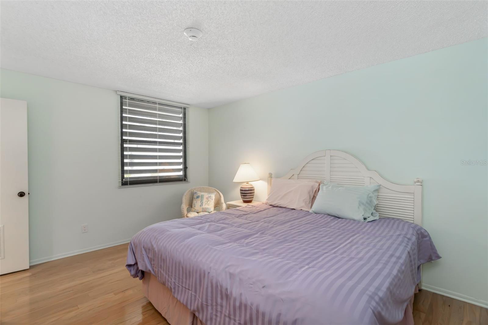 Image 30 of 57 For 815 Bayport Way 815