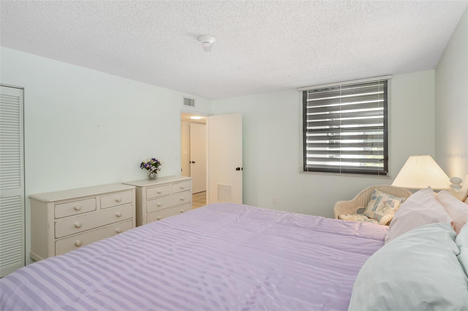 Image 31 of 57 For 815 Bayport Way 815