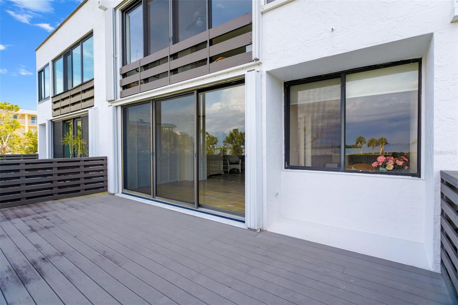 Image 34 of 57 For 815 Bayport Way 815