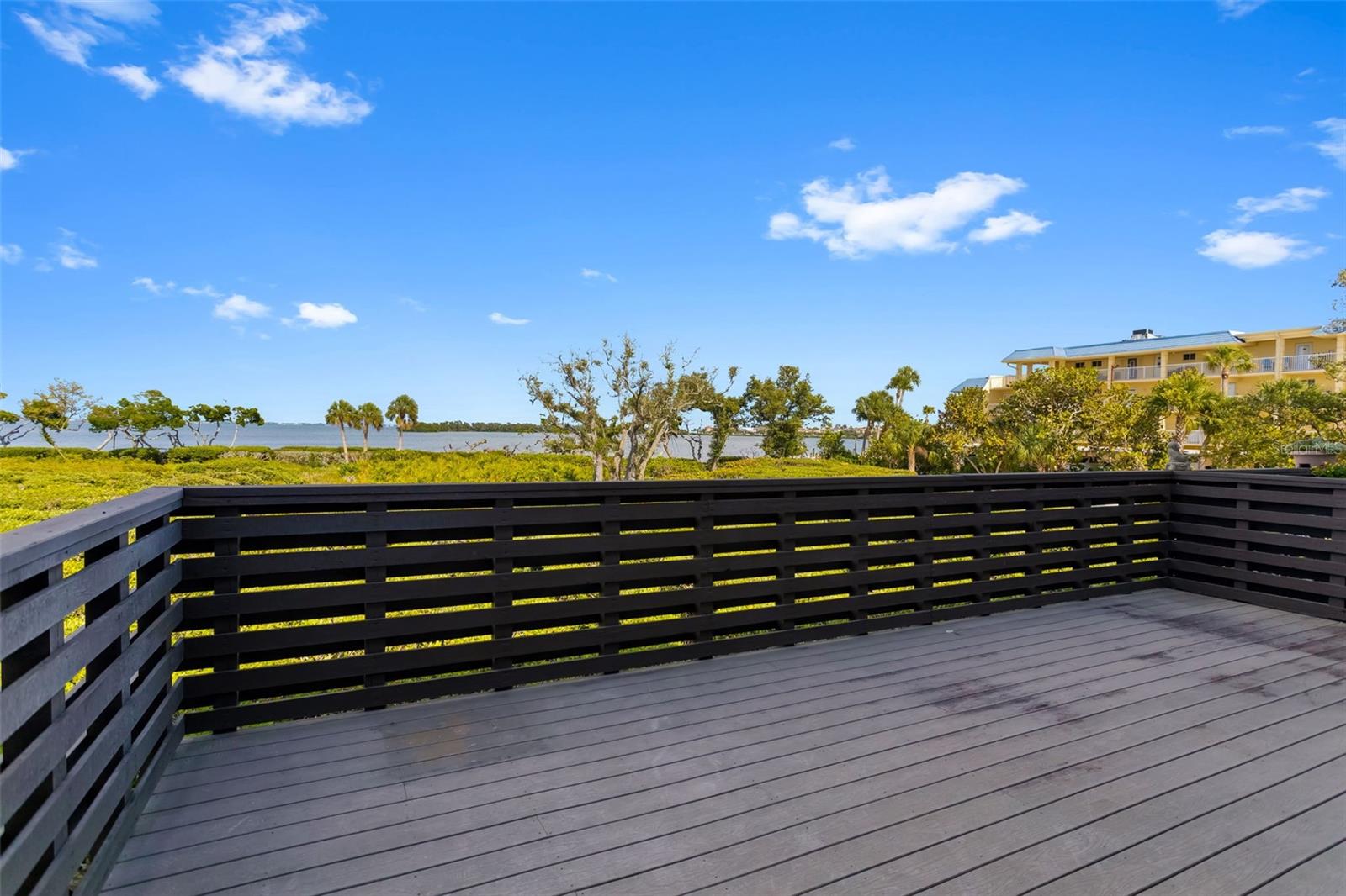 Image 35 of 57 For 815 Bayport Way 815