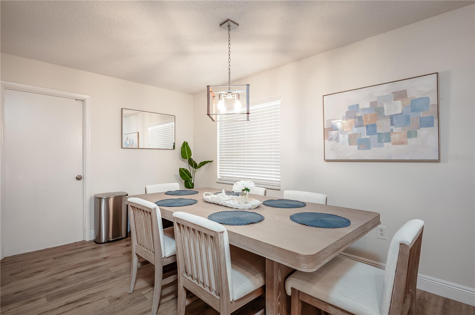 Image 10 of 30 For 7203 14th Avenue Nw