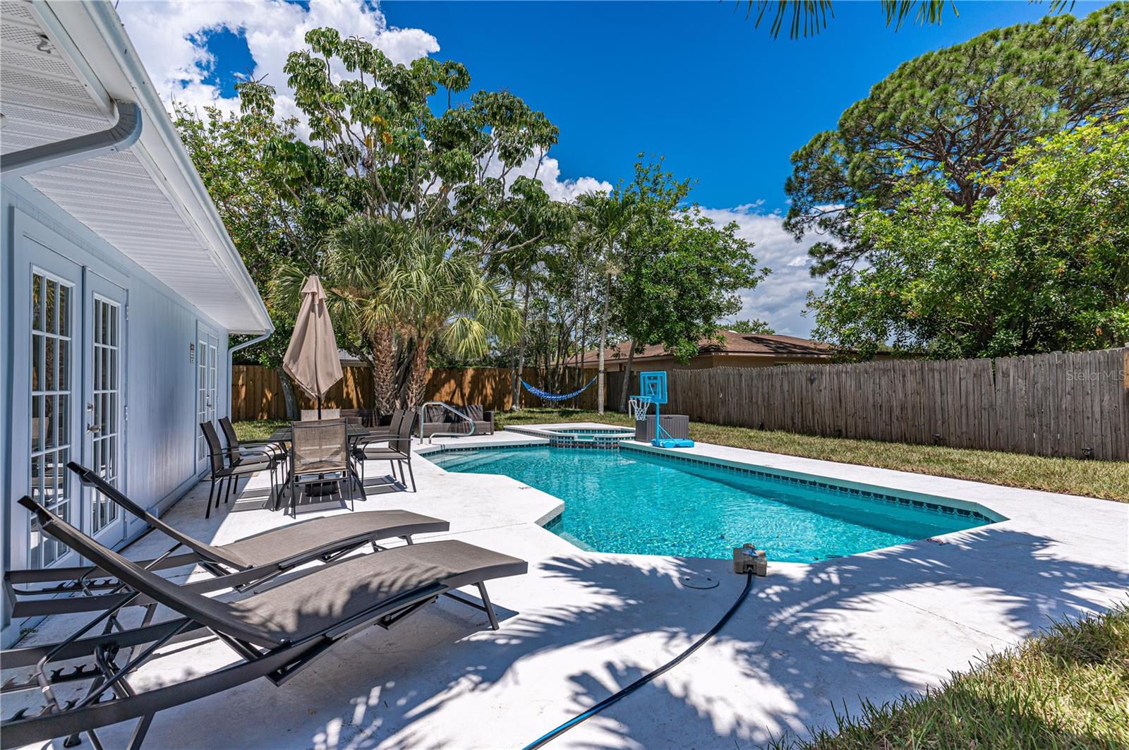 Image 28 of 30 For 7203 14th Avenue Nw