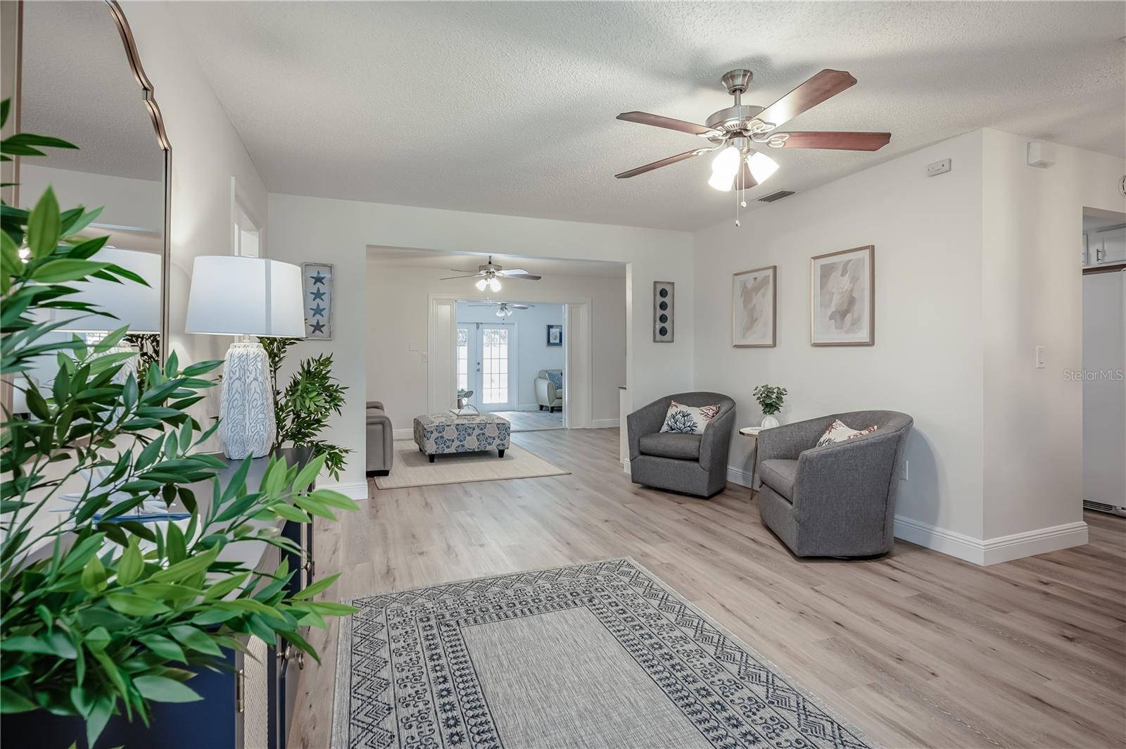 Image 7 of 30 For 7203 14th Avenue Nw