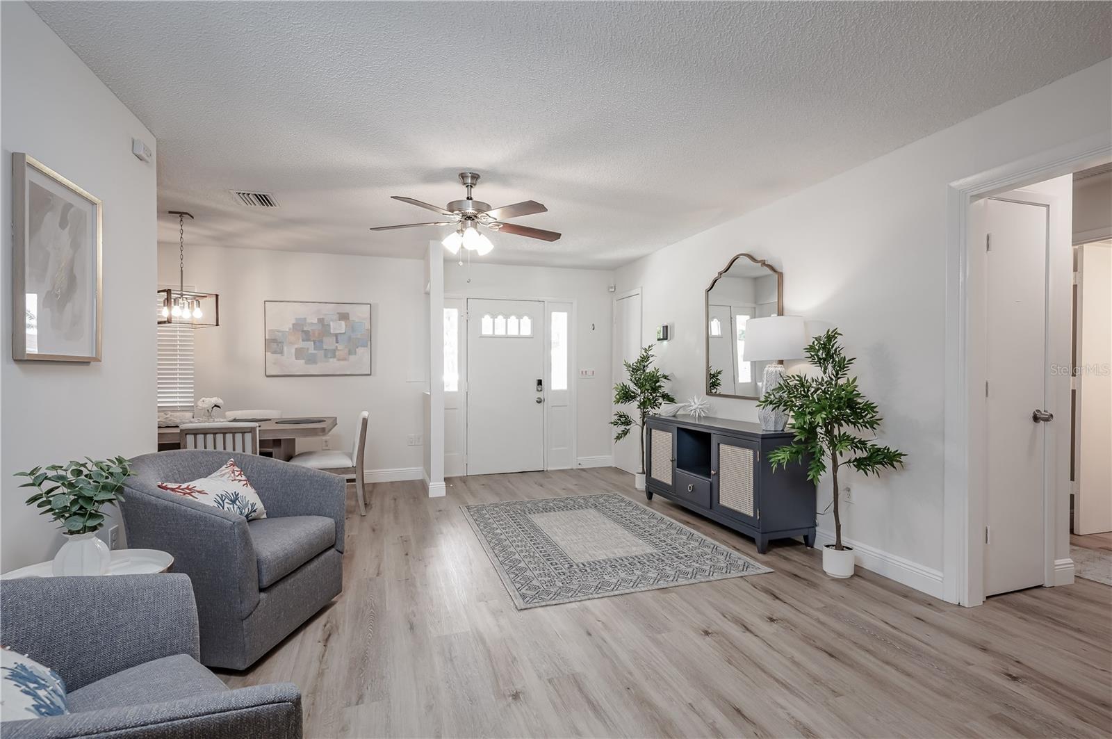 Image 8 of 30 For 7203 14th Avenue Nw